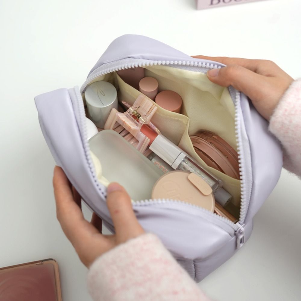 Portable Down Puffy Makeup Bag - огляд і ціна Skincare D'Alba
