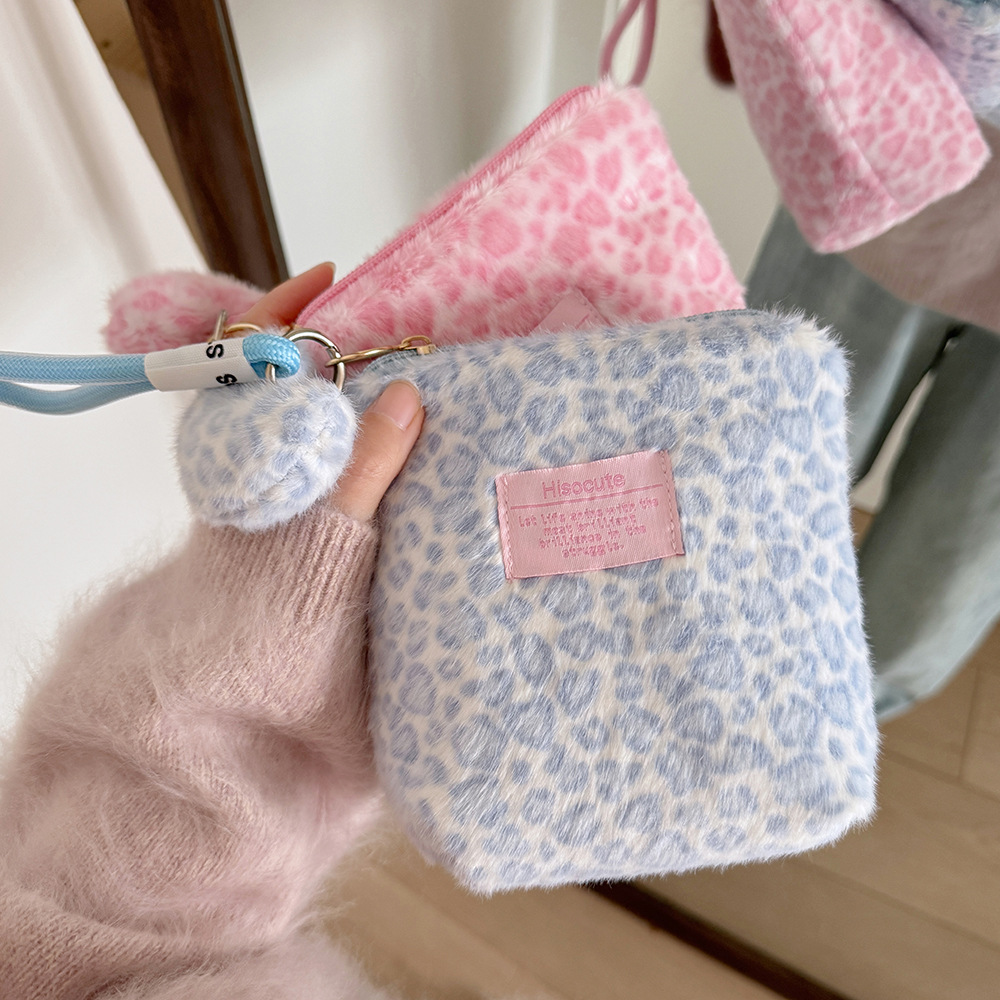 New Vintage Plush Leopard Prin - огляд і ціна Skincare D'Alba